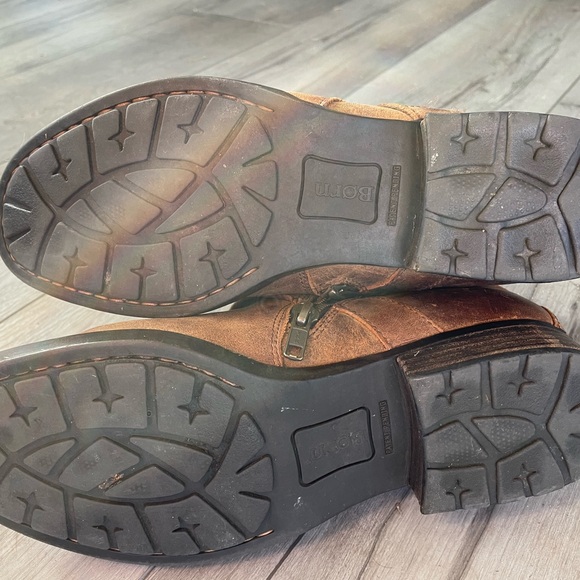 Born brown leather ankle boots with zipper and buckle - Picture 6 of 6